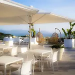Marad Hotell
