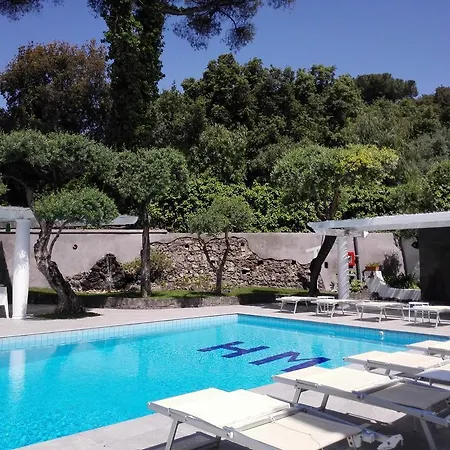 Hotel Marad 4*