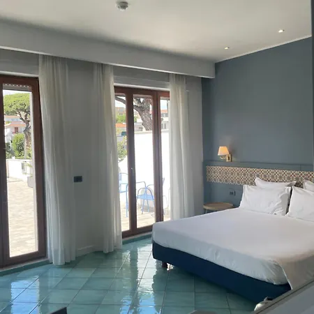 Marad Hotel 4*